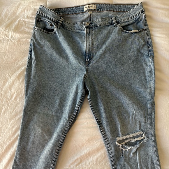 Abercrombie Curve Love Jeans Size 20 - Picture 4 of 7